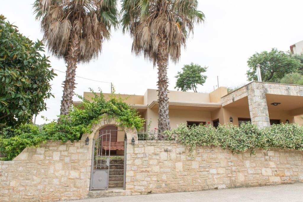 Heraklion Comfy House With Mountain View Exterior foto