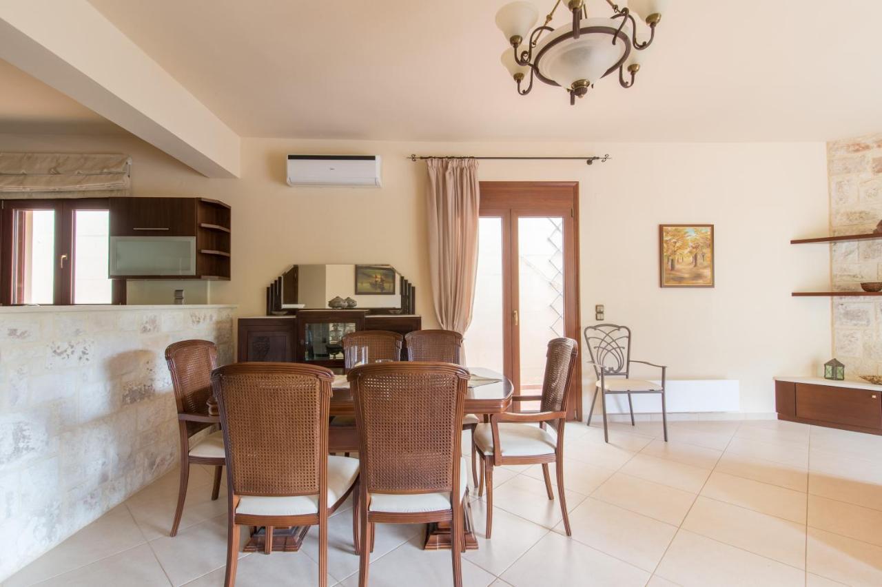 Heraklion Comfy House With Mountain View Exterior foto